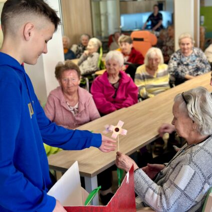 Zprostředkování kontaktu se společenským prostředím